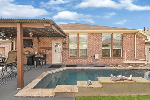 695 Elizabeth St, Alvin, TX, 77511-2091 | Card Image