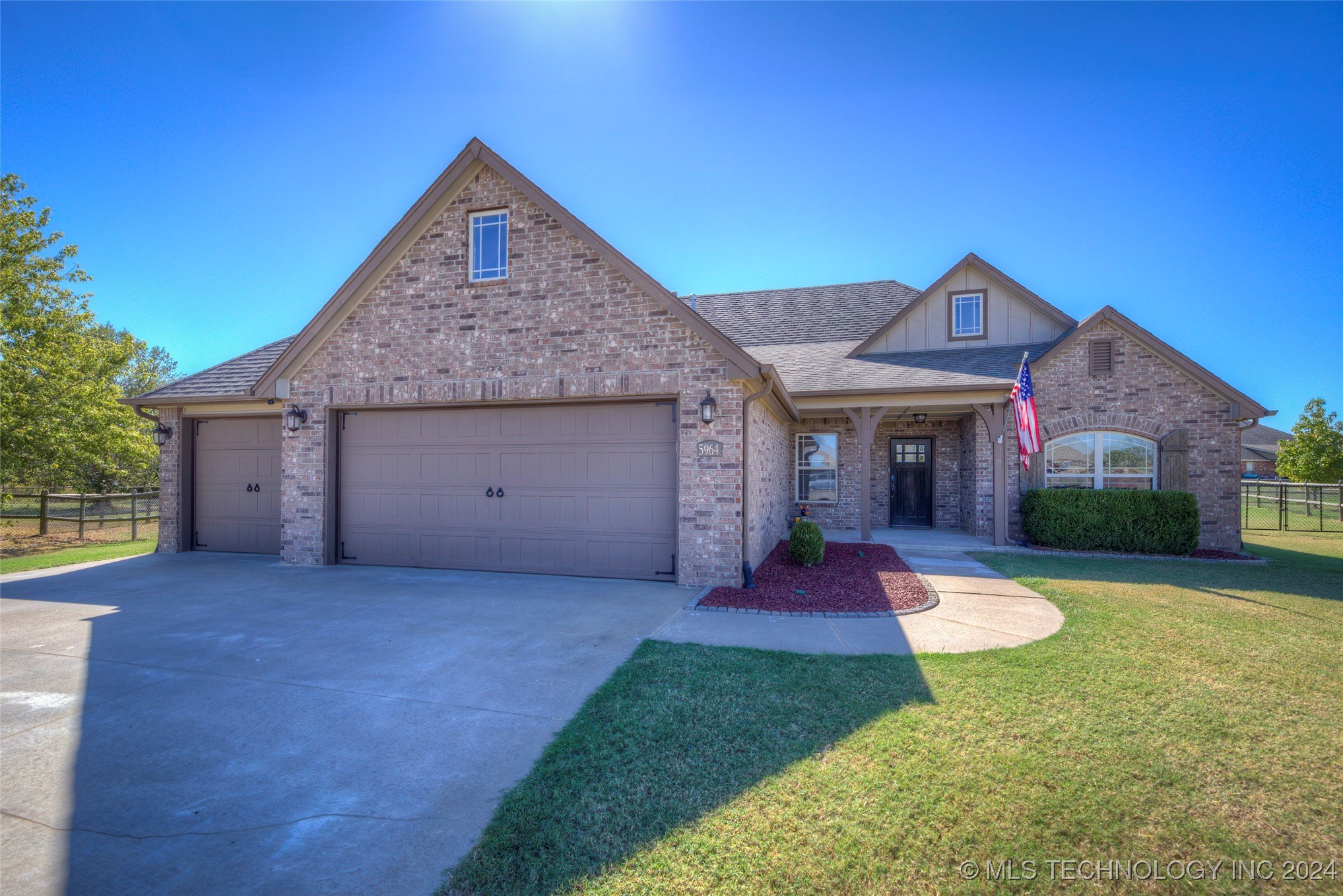 137th St, Collinsville, OK 74021
