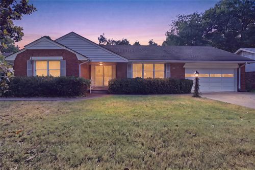 5430 S Zunis Ave, Tulsa, OK, 74105-6436 | Card Image