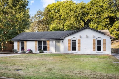 3013 3rd Ave, Phenix City, AL, 36867-3303 | Card Image