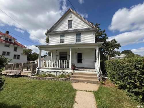 2528 Farnam St, Davenport, IA, 52803-2617 | Card Image