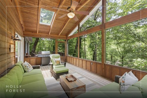 2092 W Christy Trl, Sapphire, NC, 28774-8506 | Card Image