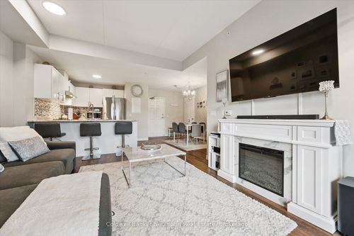 106-7 Kay Cres, Guelph, ON, N1L0P9 | Card Image