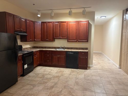 201-second-floor-37 North Street, Middletown, NY, 10940 | Card Image