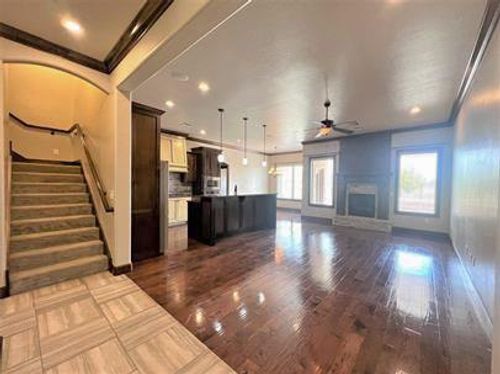 708 Kearny Lane, Yukon, OK, 73099 | Card Image