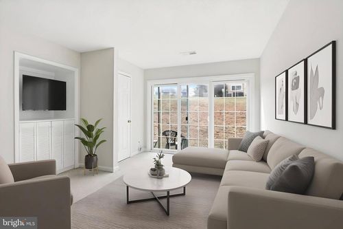 apt-101-3902 Golf Tee Ct, FAIRFAX, VA, 22033-2627 | Card Image