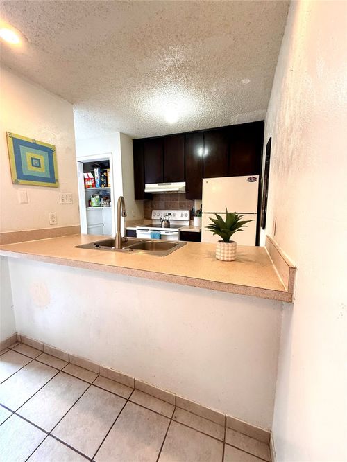 apt-176-5540 Boca Raton Blvd, Fort Worth, TX, 76112-1980 | Card Image