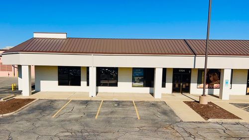 ste-1-1704 Eastland Dr, Bloomington, IL, 61704-7724 | Card Image