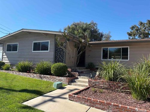 4160 Yale Ave, La Mesa, CA, 91941-7718 | Card Image