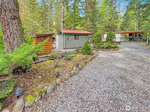 21 Drial Loop, Deming, WA, 98244 | Card Image