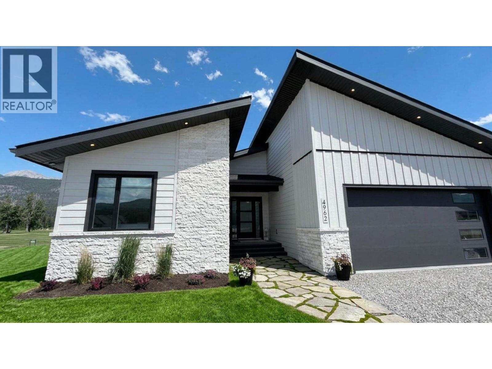 Residential in Fairmont Hot Springs 5