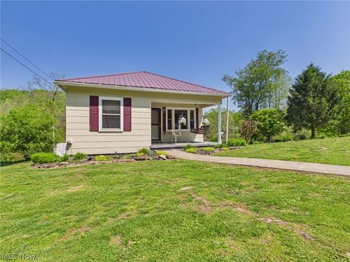 44 Glendale Road, Cairo, WV, 26337 | Card Image