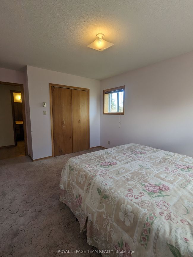 9993 Highway 60 Highway, House other with 3 bedrooms, 2 bathrooms and 6 parking in North Algona Wilberforce ON | Image 9