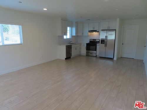 732 S Leland St, San Pedro, CA, 90731 | Card Image
