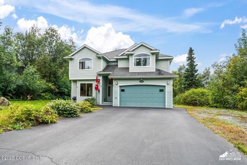 19400 Wildwood Dr, Chugiak, AK, 99567-6466 | Card Image