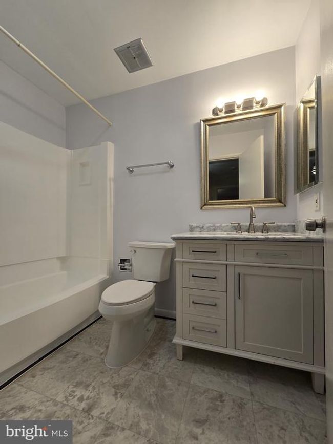11721 Newbridge Ct, Townhouse with 4 bedrooms, 4 bathrooms and null parking in RESTON VA | Image 42
