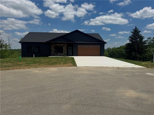 4-10 Vincent Dr, Uniontown, PA, 15401-2109 | Card Image
