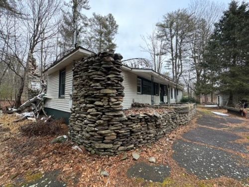 135 Peenpack Trl, Huguenot, NY, 12746-5014 | Card Image