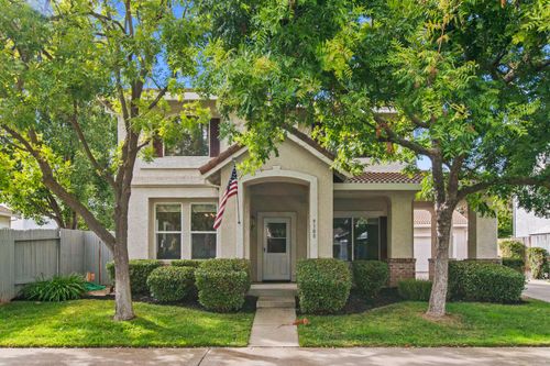 9308 Lesnar Way, Elk Grove, CA, 95758 | Card Image