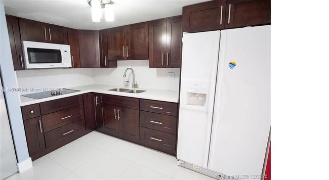 2-2 - 5369 W 23rd Ave, Townhouse with 3 bedrooms, 2 bathrooms and null parking in Hialeah FL | Image 1