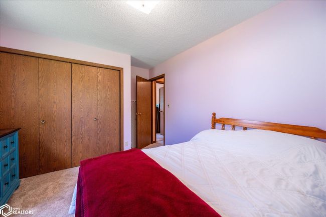 2001 20 Th St, Home with 2 bedrooms, 2 bathrooms and 2 parking in Harlan IA | Image 36