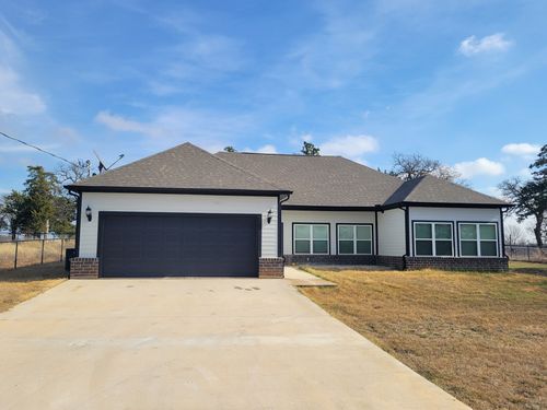 145 County Road 126, Whitesboro, TX, 76273-4764 | Card Image