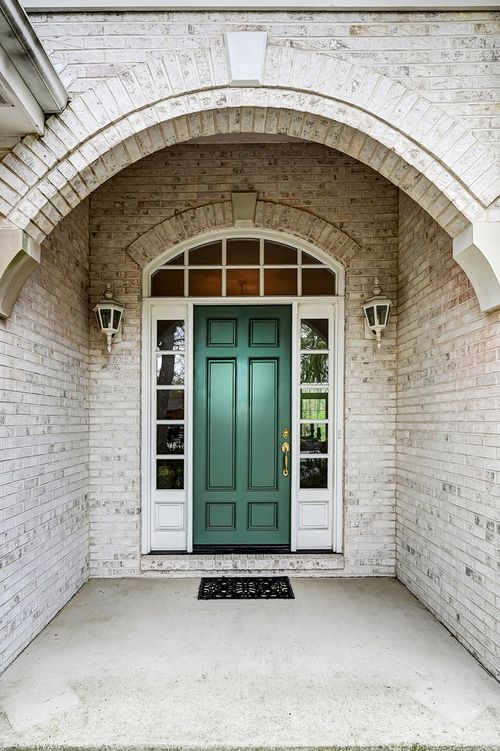 812 Stratford Court, Frankfort, IL, 60423 | Card Image
