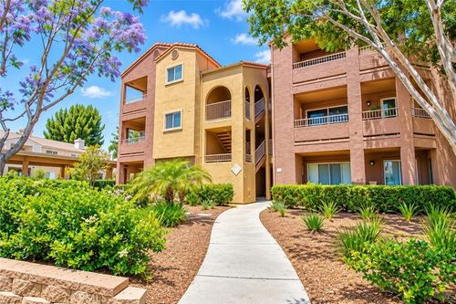 101-2275 Del Mar Way, Corona, CA, 92882-8066 | Card Image