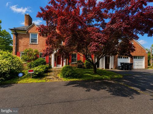 2316 Midland Rd, HARRISBURG, PA, 17104-1446 | Card Image
