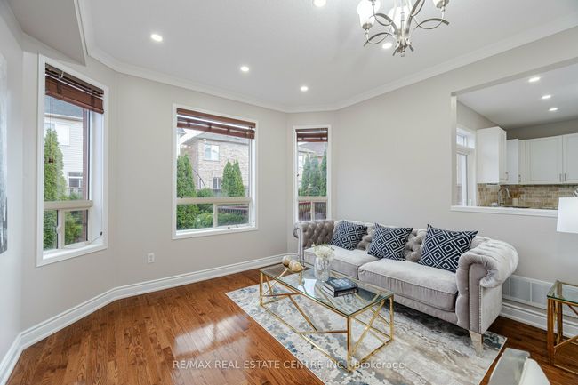 1016 Mccuaig Dr, House other with 4 bedrooms, 4 bathrooms and 2 parking in Milton ON | Image 13
