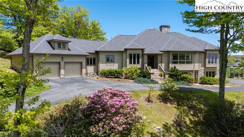 577 Oak Ridge Dr, Boone, NC, 28607-7015 | Card Image