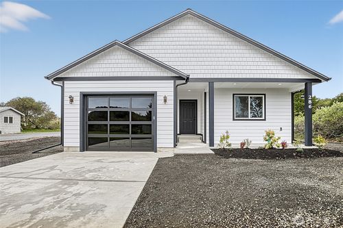130 Glover Ct Ne, Ocean Shores, WA, 98569-9698 | Card Image
