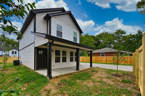 unit-120-146 N Trigg Ave, Gallatin, TN, 37066-4885 | Card Image