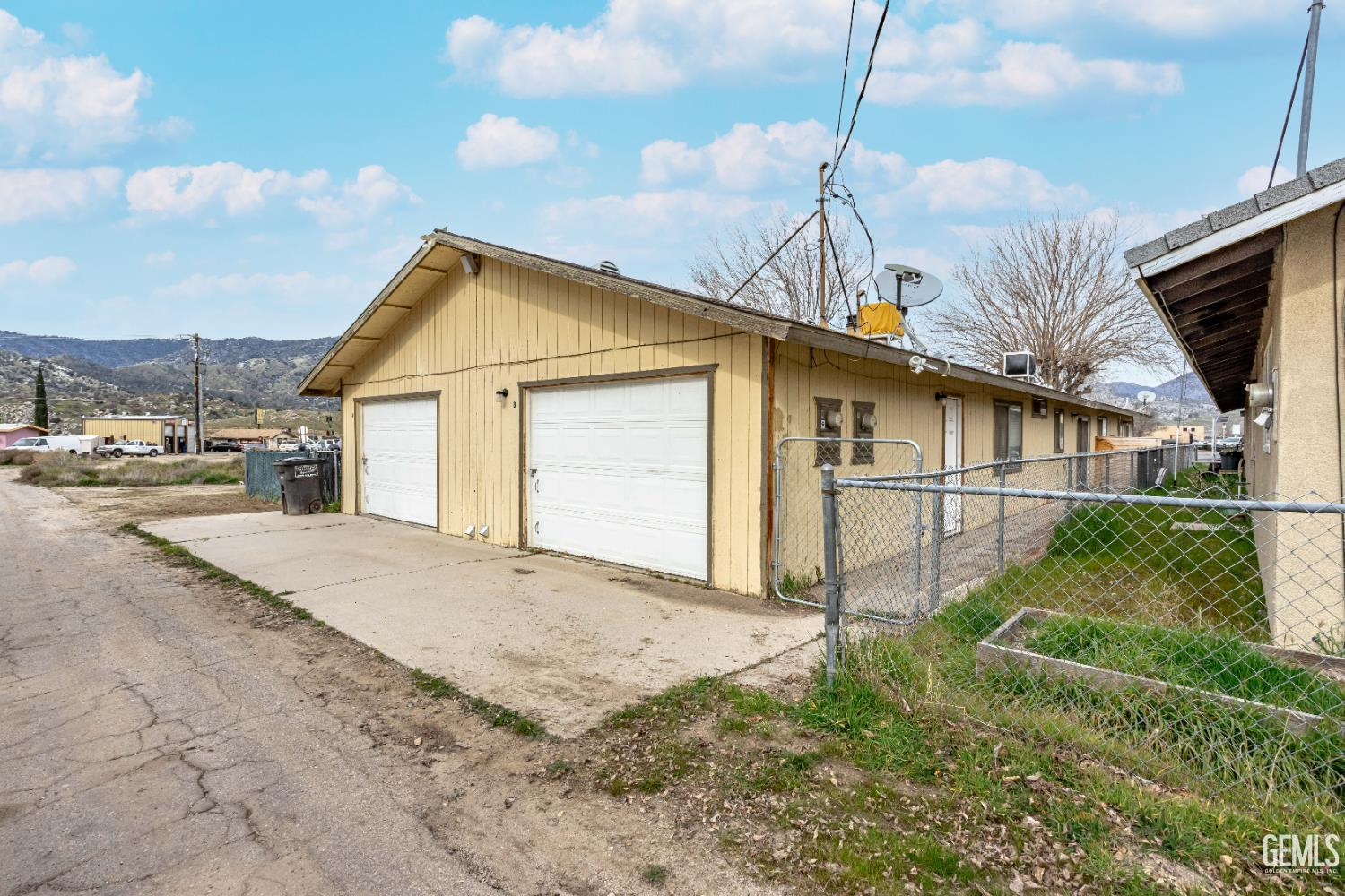 Residential Income in Lake Isabella 4