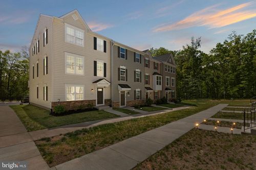 1126 Dovetail Cir, FREDERICKSBURG, VA, 22401-2264 | Card Image