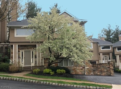 182 Clarken Dr, West Orange, NJ, 07052-3441 | Card Image