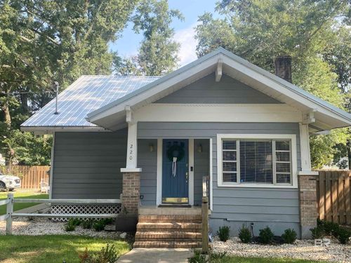 220 W Spruce Ave, Foley, AL, 36535-2306 | Card Image