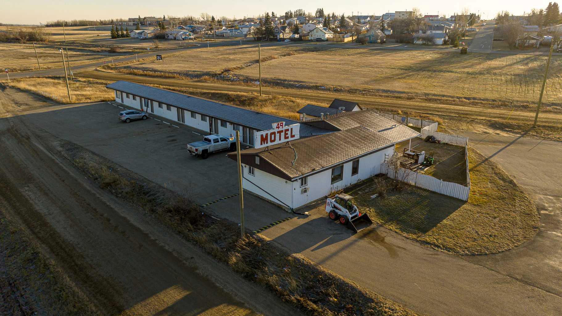 Commercial Sale in Spirit River 3