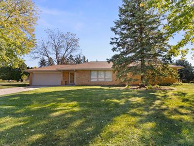 7710 N Chadwick Rd, House other with 4 bedrooms, 1 bathrooms and null parking in GLENDALE WI | Image 2