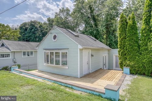 25 Locust St, EARLEVILLE, MD, 21919-2002 | Card Image