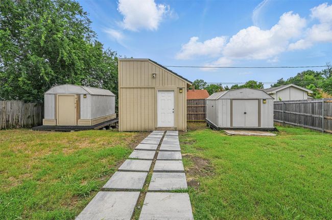 View of yard | Image 16