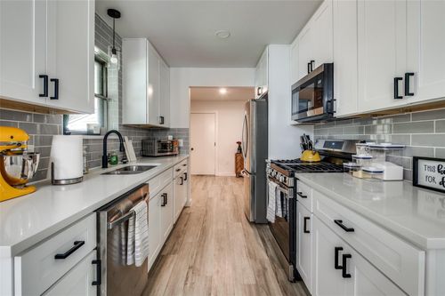 5921 Spring Glen Dr, Dallas, TX, 75232-2859 | Card Image