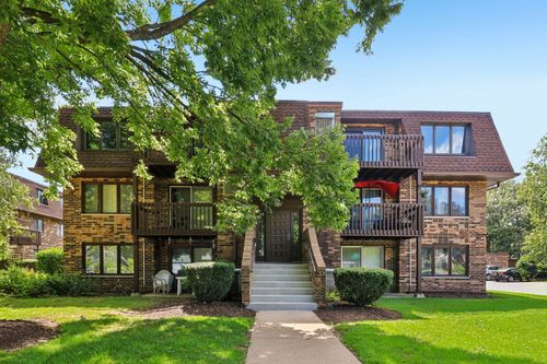 apt-302-207 Uteg St, Crystal Lake, IL, 60014-7247 | Card Image