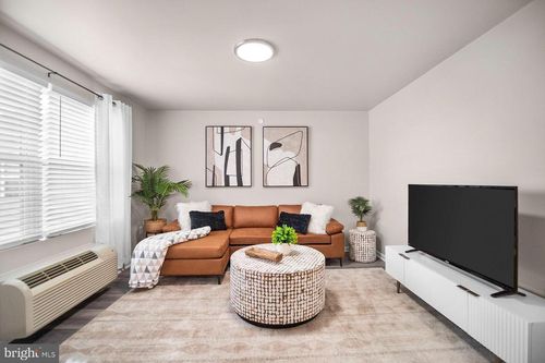 20000 Cub Cir, BLOOMSBURG, PA, 17815 | Card Image