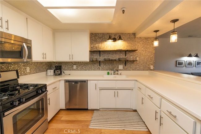 5 - 41764 Brownie Ln, Condo with 2 bedrooms, 2 bathrooms and 2 parking in Big Bear Lake CA | Image 13
