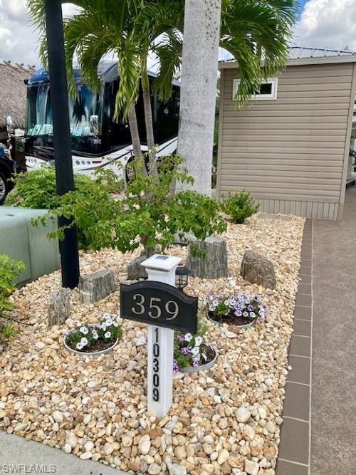 10309 Fire Flag Trl, FORT MYERS, FL, 33905 | Card Image