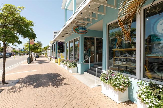 4937 Oxford Dr, House other with 3 bedrooms, 2 bathrooms and null parking in SIESTA KEY FL | Image 41