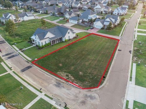 817 Arbor Pt, Brandon, MS, 39047-6775 | Card Image