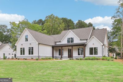 215 Eagles Way, House other with 5 bedrooms, 2 bathrooms and 3 parking in Eatonton GA | Image 2