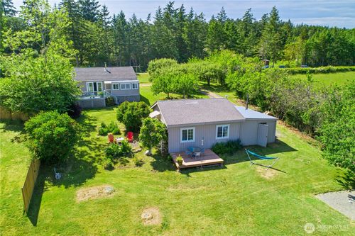 50 Ranchos Rd, Friday Harbor, WA, 98250-8847 | Card Image